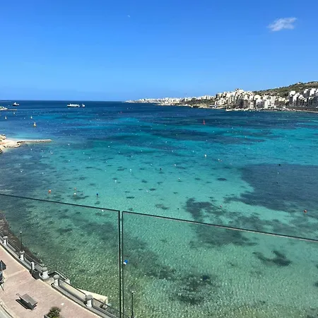 Duplexpenthouse Seafront With Hot Tub By Homely *