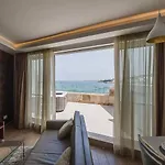 Duplexpenthouse Seafront With Hot Tub By Homely * St. Paul's Bay